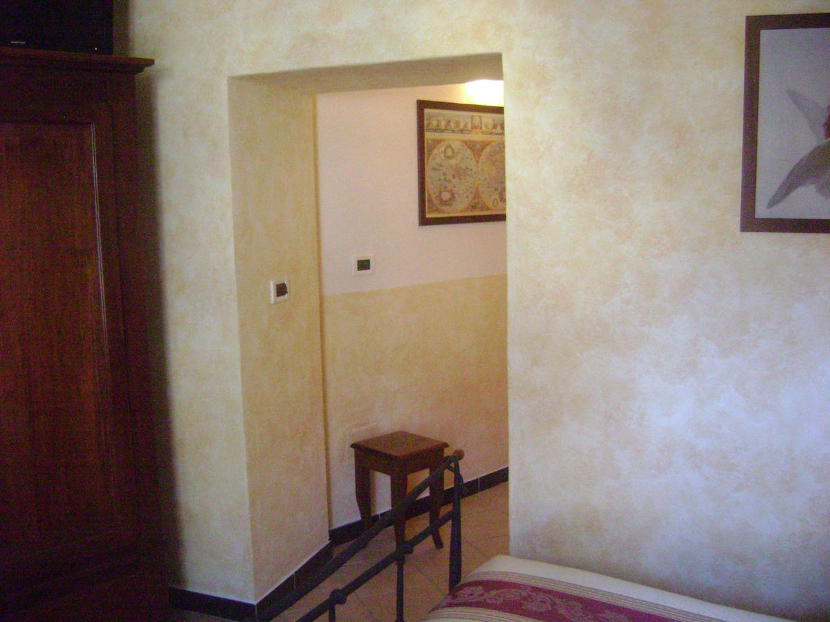 La Finestrella Di Montalto Locanda Badalucco Dış mekan fotoğraf
