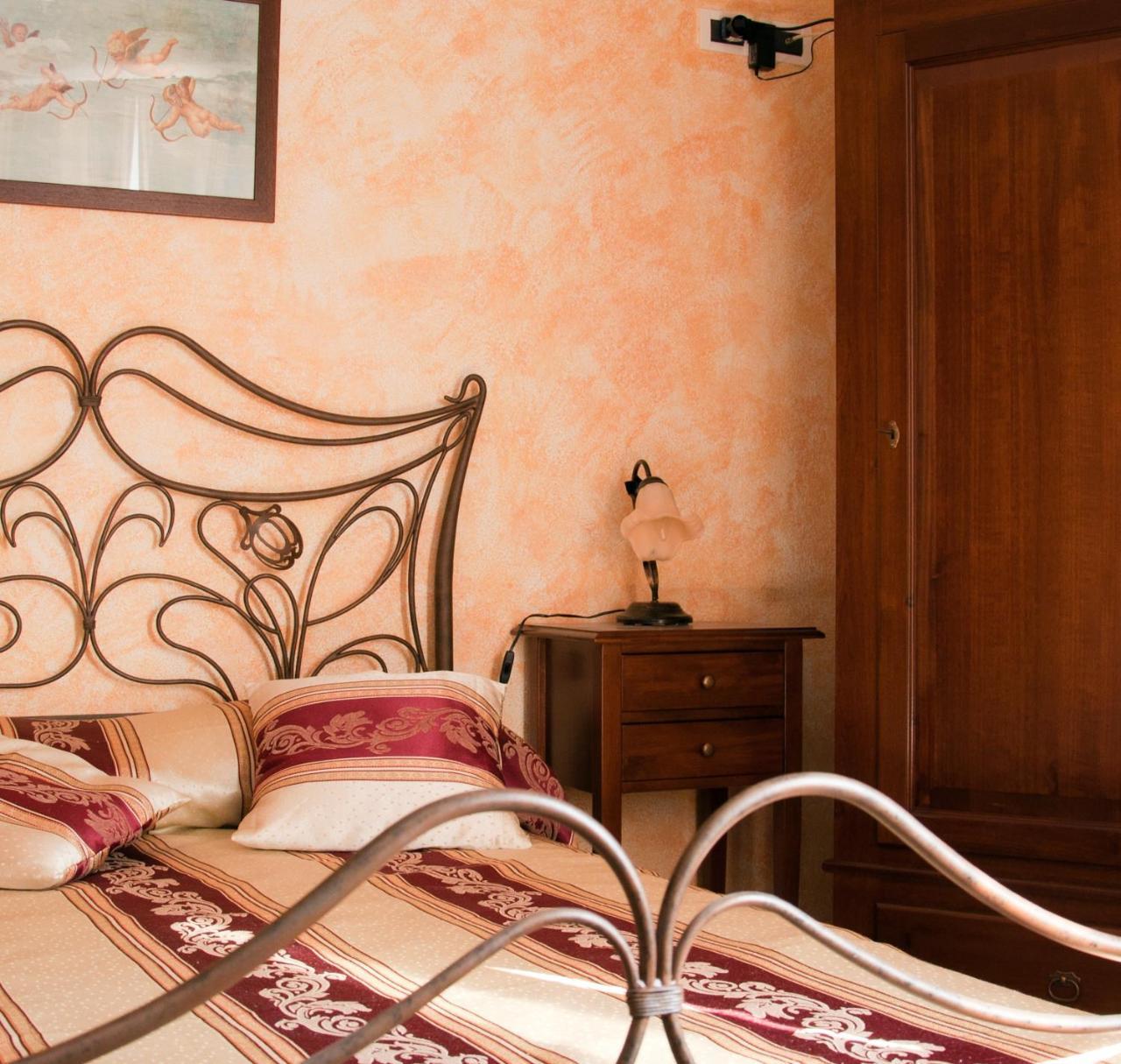 La Finestrella Di Montalto Locanda Badalucco Dış mekan fotoğraf